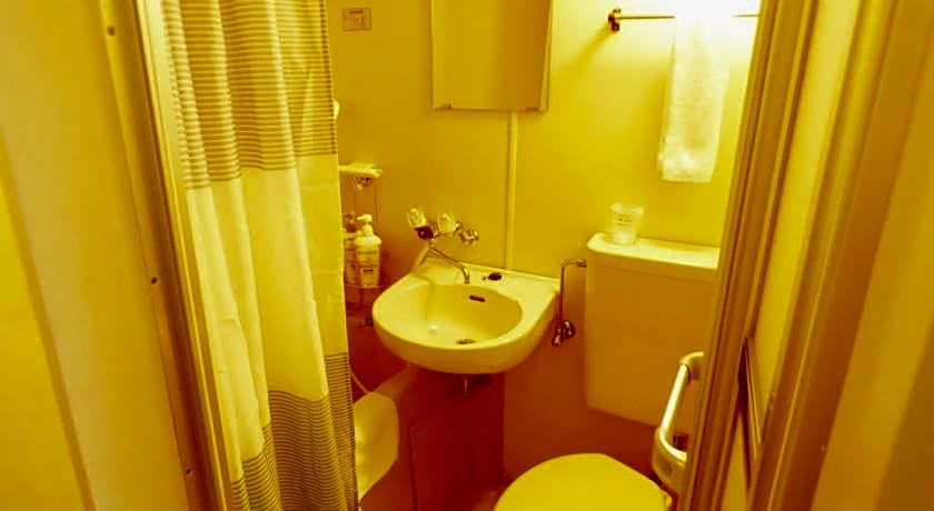 Kyoto Uraraka Guest House