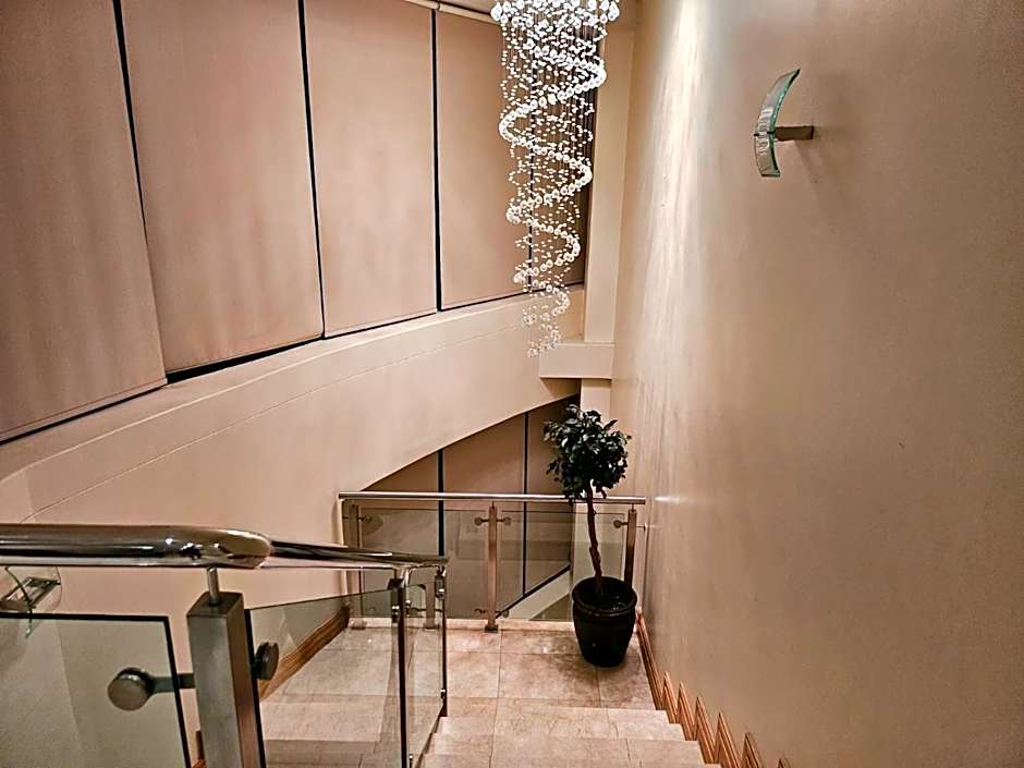 The Pearls of Umhlanga, or Oceans Apts