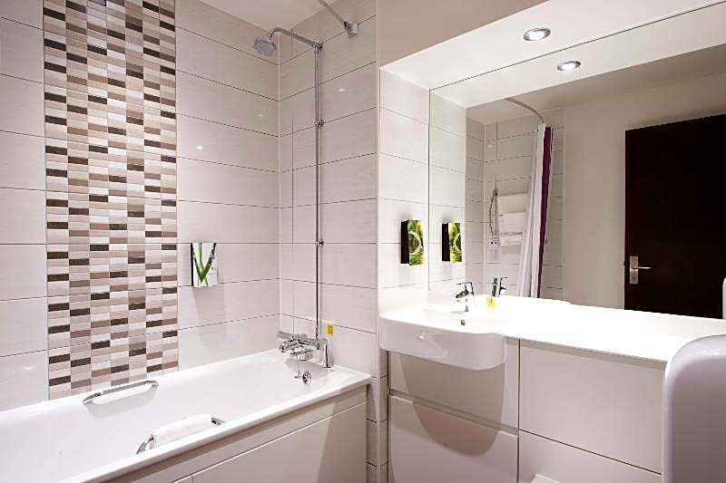 Premier Inn Ware