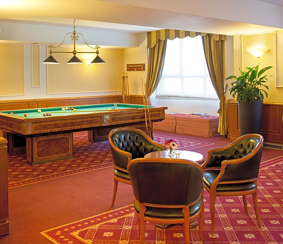 Starhotels Business Palace