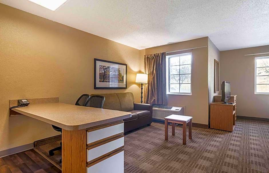 Extended Stay America Suites - Louisville - Alliant Avenue