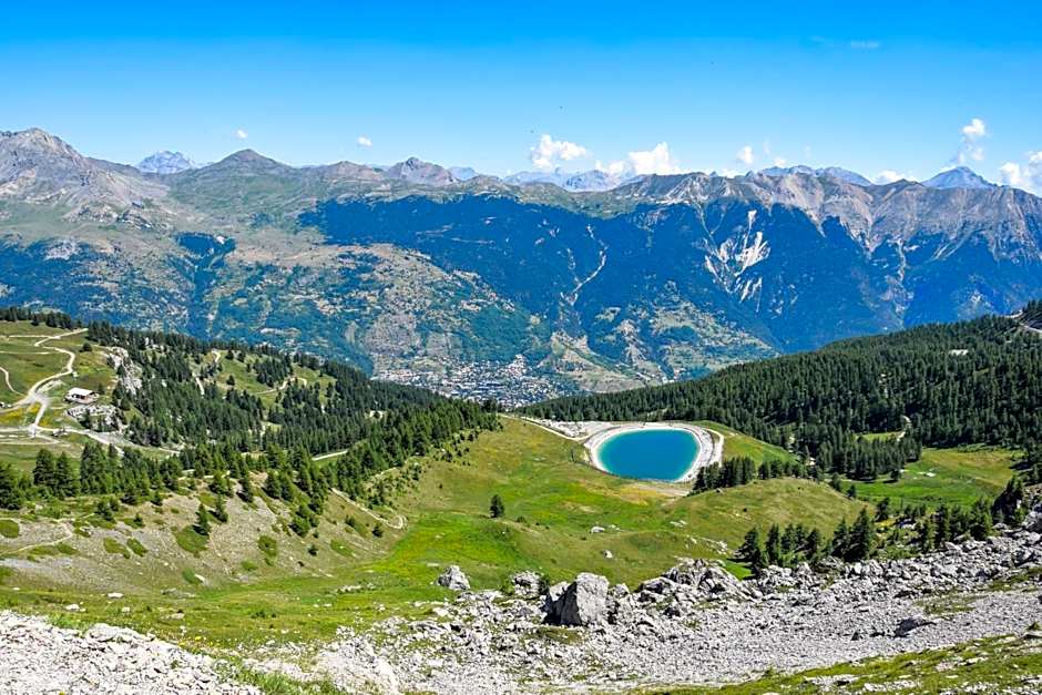 Auberge de Jeunesse HI Serre-Chevalier