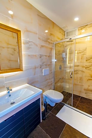 Triple Room with Balcony