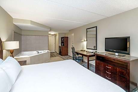 King Room with Whirlpool