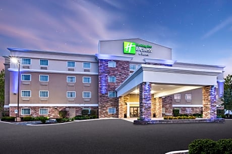Holiday Inn Express & Suites Carmel North – Westfield, an IHG Hotel