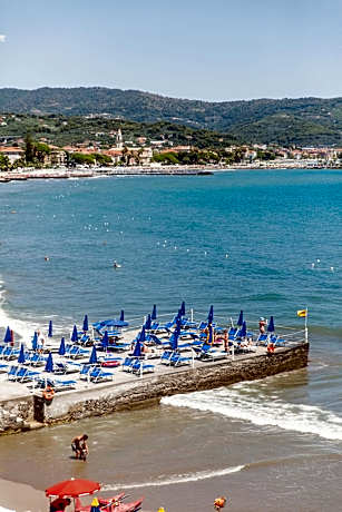 Standard Single Room with Sea View