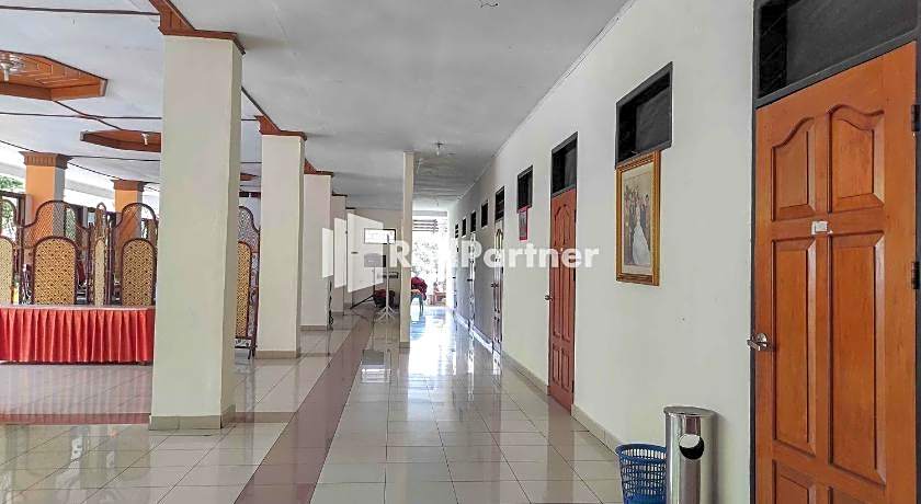 Hotel Makatembo Tomohon Mitra RedDoorz