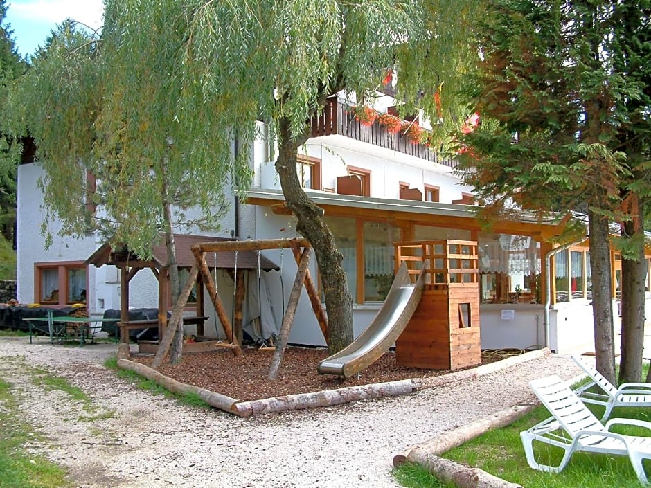 Laugen Cafè, Pizza, B&B