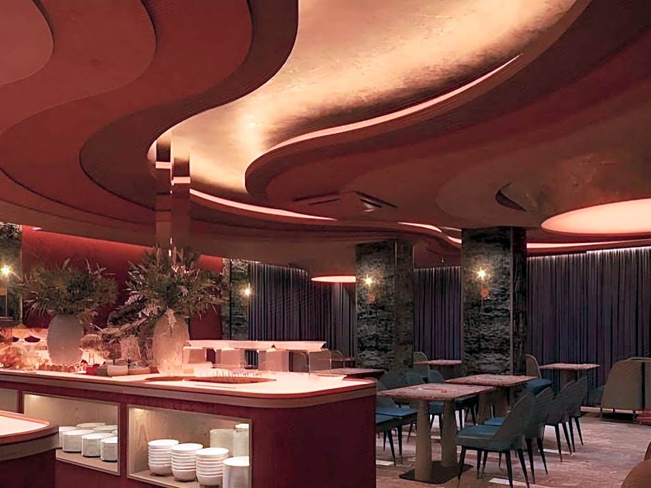 Kin Hotel Ly Tu Trong