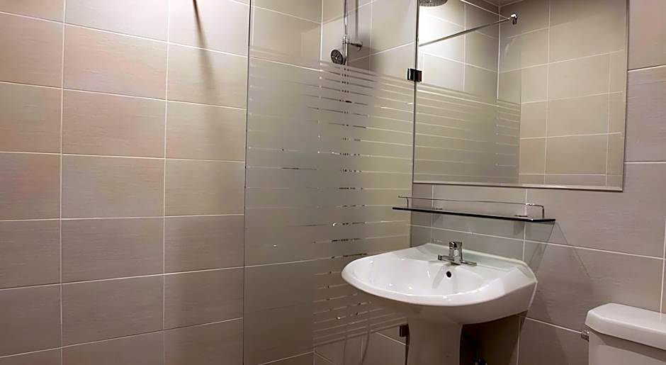 Two-Y-Hotel