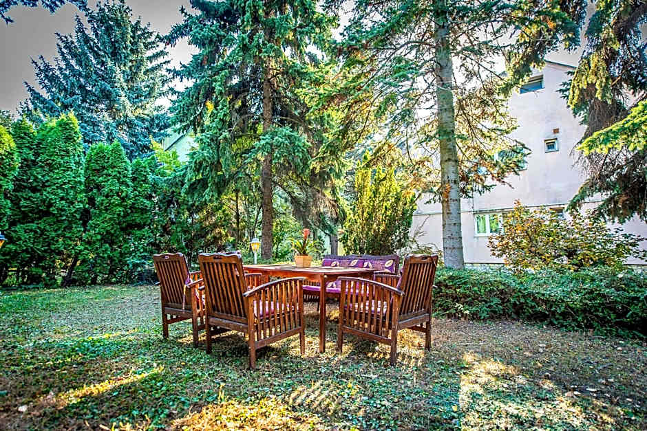 Korona Panzio Budapest