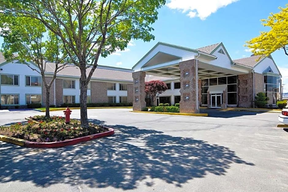 Best Western Plus Gold Country Inn