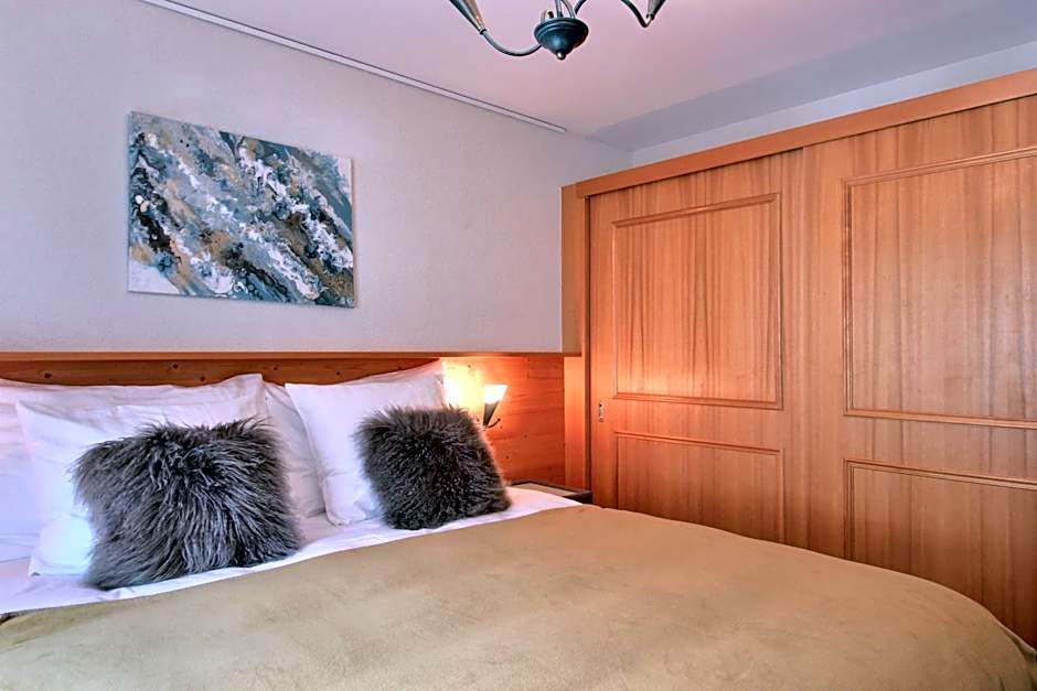 Mossettes 5, penthouse sunny terrasse and sauna