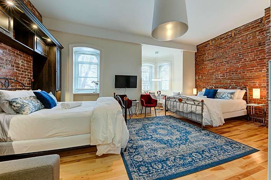 Le 555 Hébergements touristiques