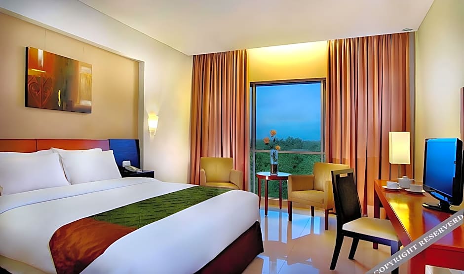 Aston Tanjung City Hotel