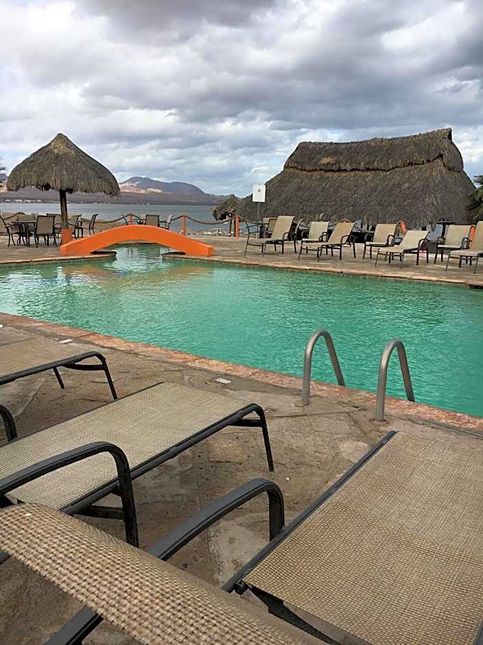 Los Vientos Hotel