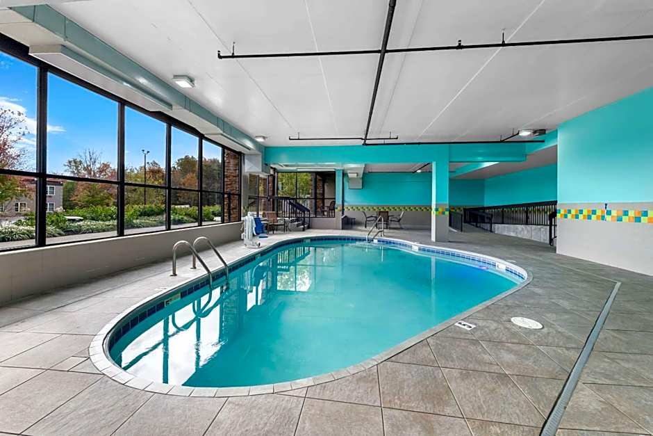 Comfort Suites Knoxville