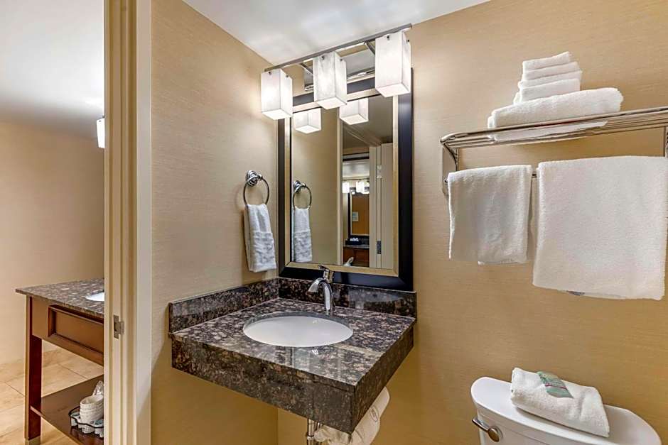 Best Western Cottontree Inn