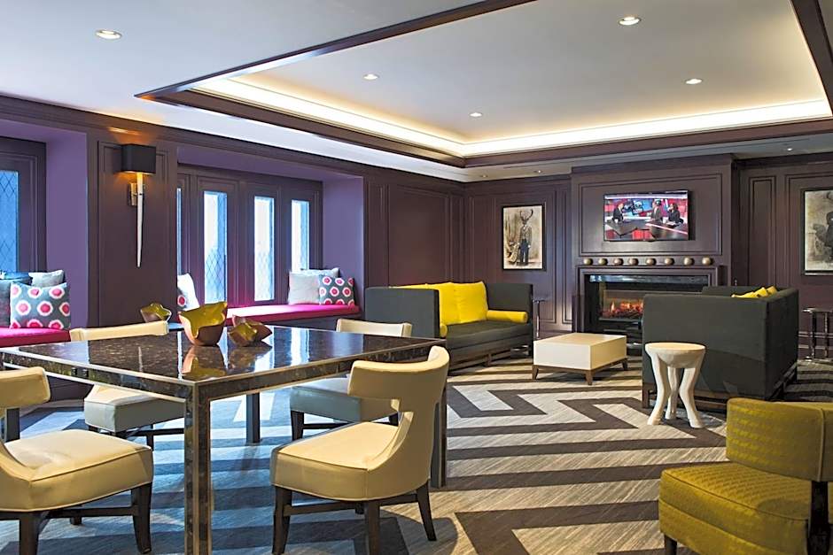 Courtyard by Marriott Boston Downtown