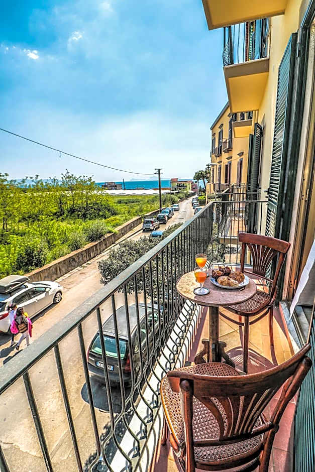 Villa Favorita Suites
