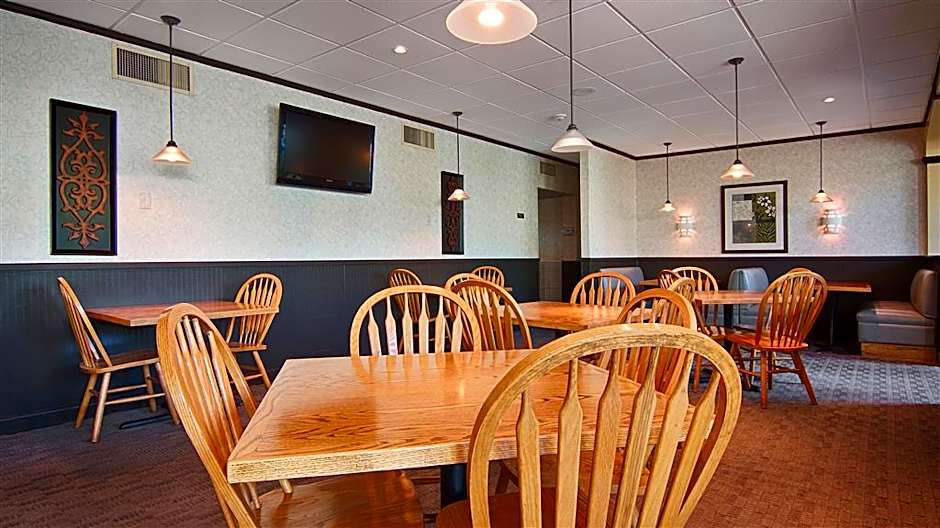 SureStay Plus by Best Western Syracuse Airport Htl