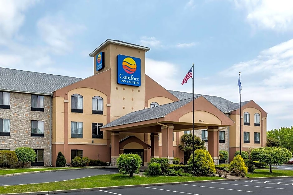 Comfort Inn & Suites South Bend