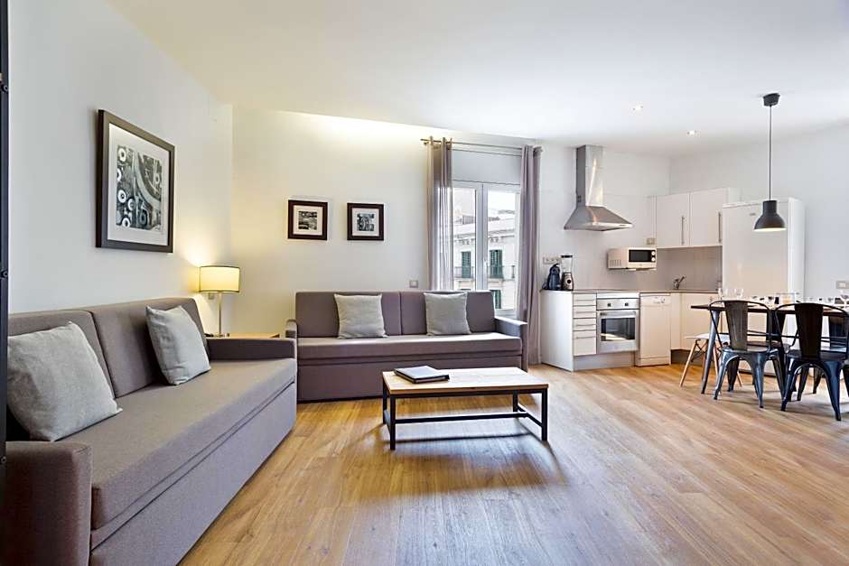 Photo 1 of 27 of Amister Apartments