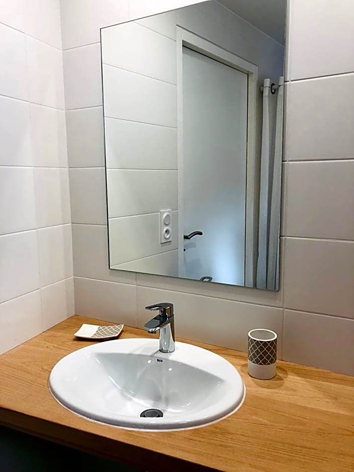 Clos des Aigrettes -6 Gîtes de charme et confort à 30m du Port de La Cotinière