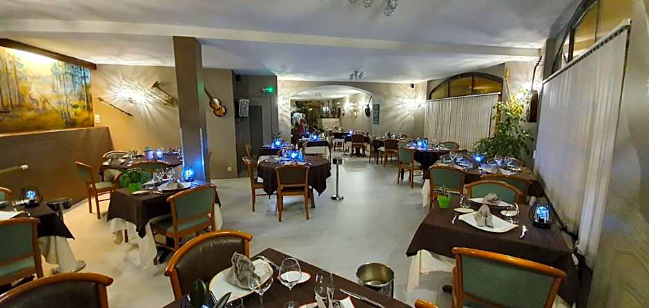 Logis Hôtel Saint-Hubert