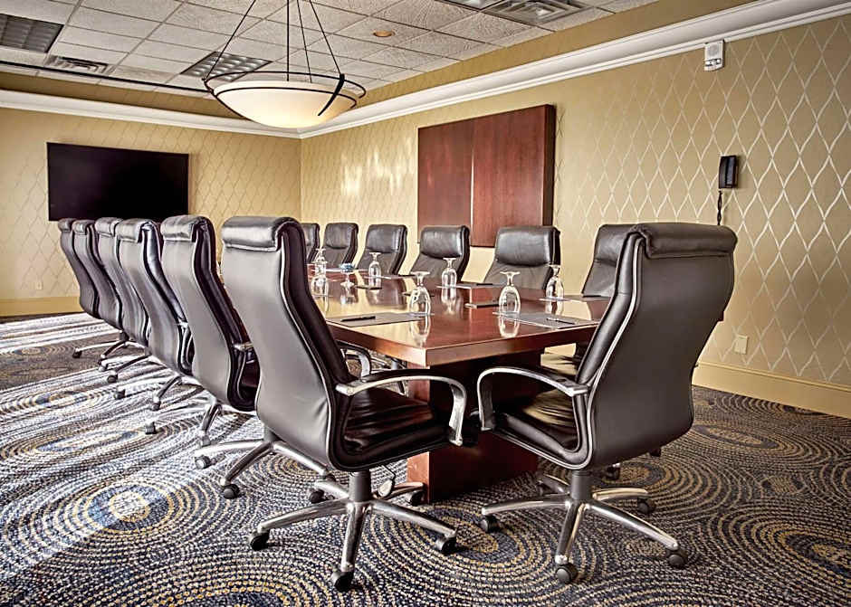 Hilton Knoxville