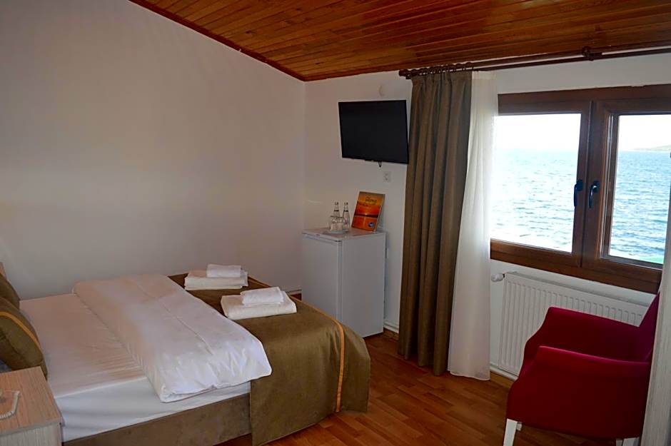 Yakamoz Otel