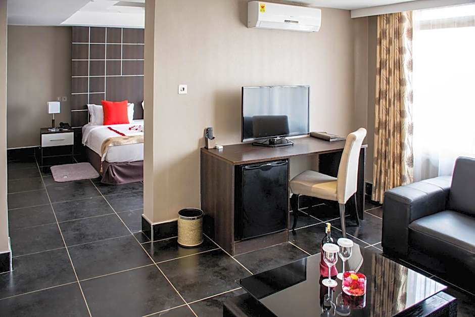 Gelian Hotel