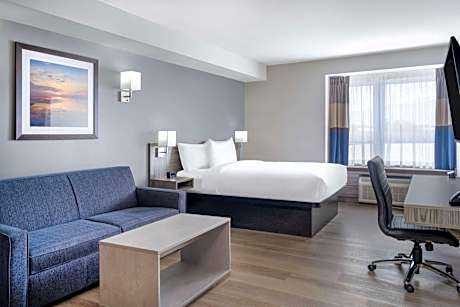 1 Queen Bed, Business Room, Non-Smoking