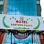 Hotel Eastern Plaza