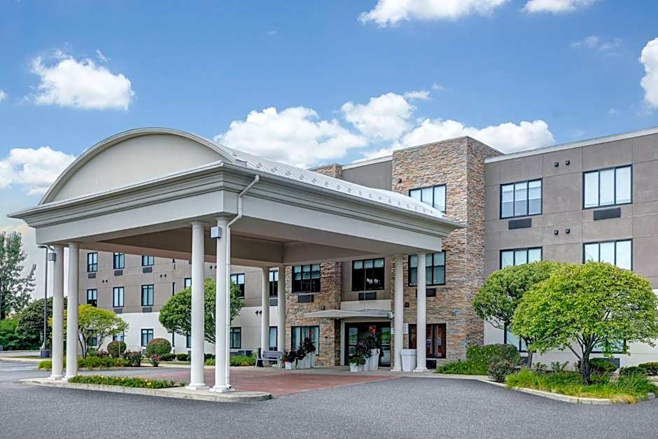 Holiday Inn Express Hotel and Suites Valparaiso By IHG