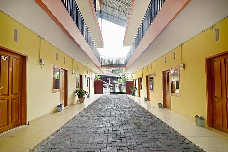 Hotel O A2b Guesthouse