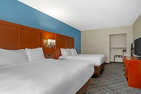 Suite with Two Queen Beds - Accessible/Non-Smoking