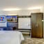 Holiday Inn Express And Suites Longview North By IHG