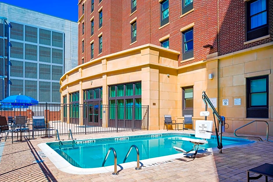 Fairfield Inn & Suites by Marriott Savannah Downtown/Historic District