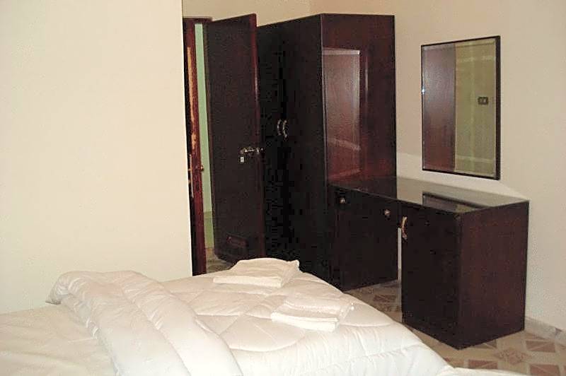 Transit Alexandria Hostel