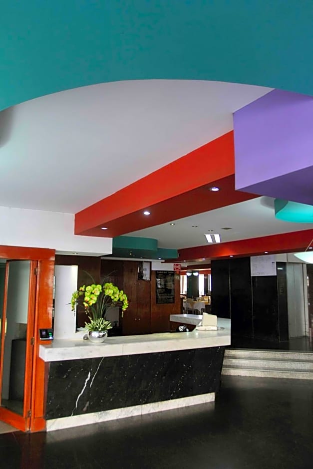 Hotel Universo
