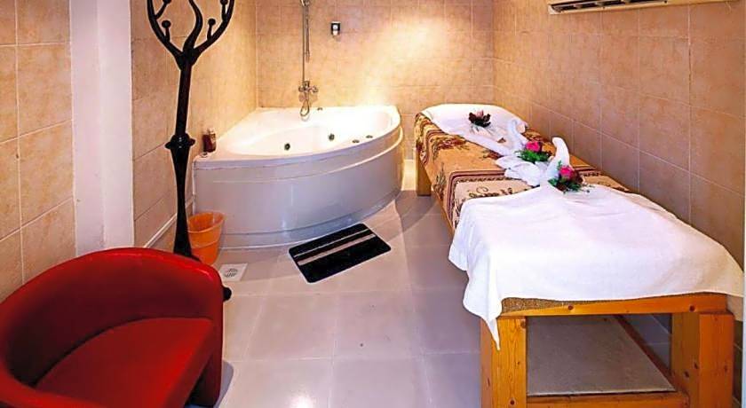 CITY POINT HOTEL WLL