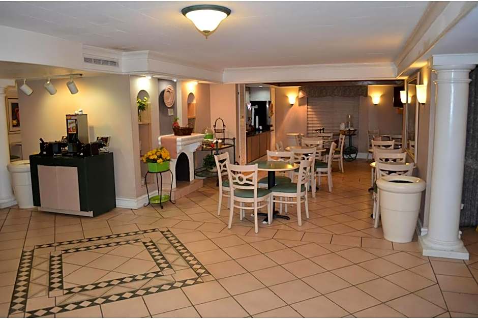 The Grand by Capital O Texarkana I-30