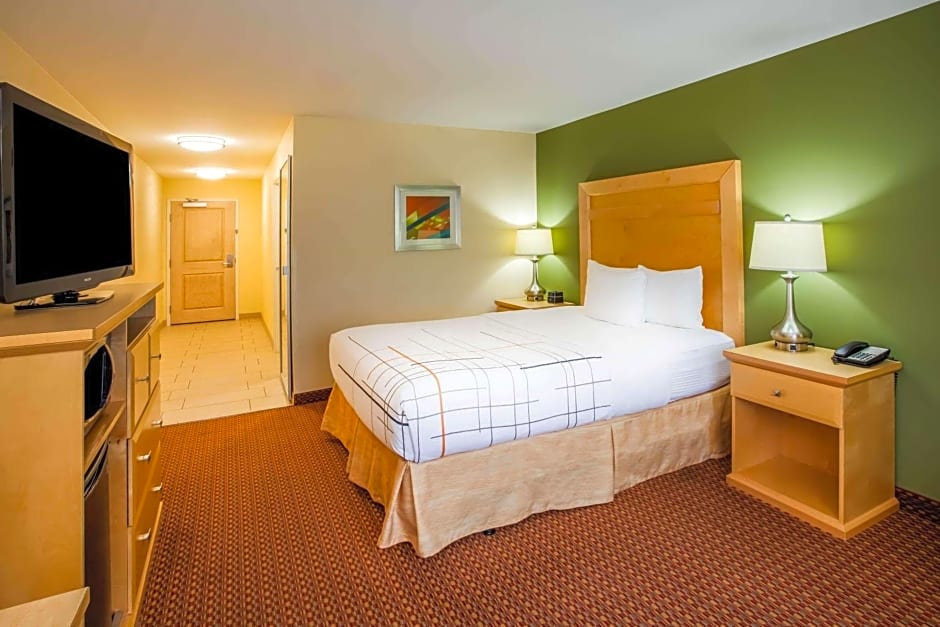 La Quinta Inn & Suites by Wyndham Rochester Mayo Clinic S