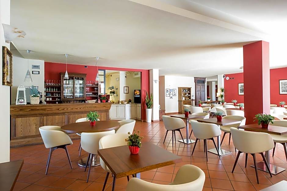 Hotel Casolare Le Terre Rosse