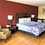 Red Roof Inn & Suites Cleveland, TN