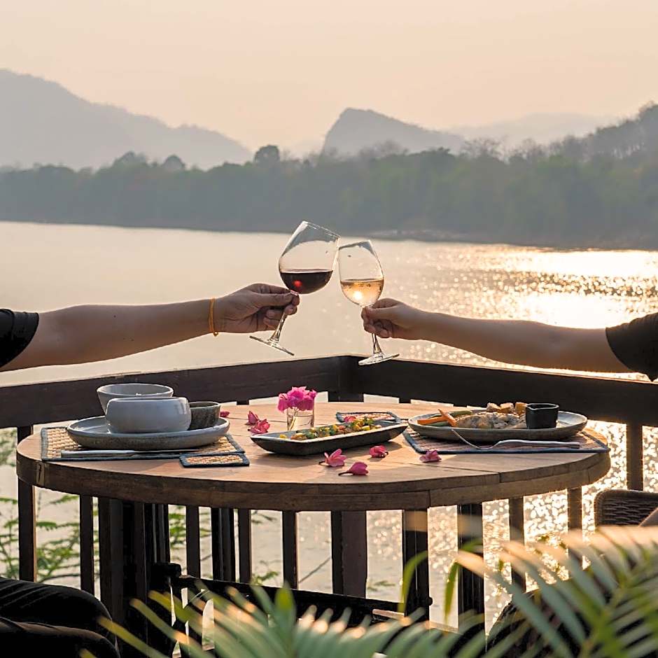 Ock Pop Tok Mekong Villa