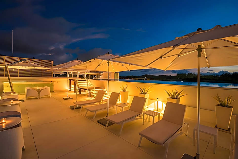 Oceanstone by Holy Cow, 2-BR, 90 m2, pool view