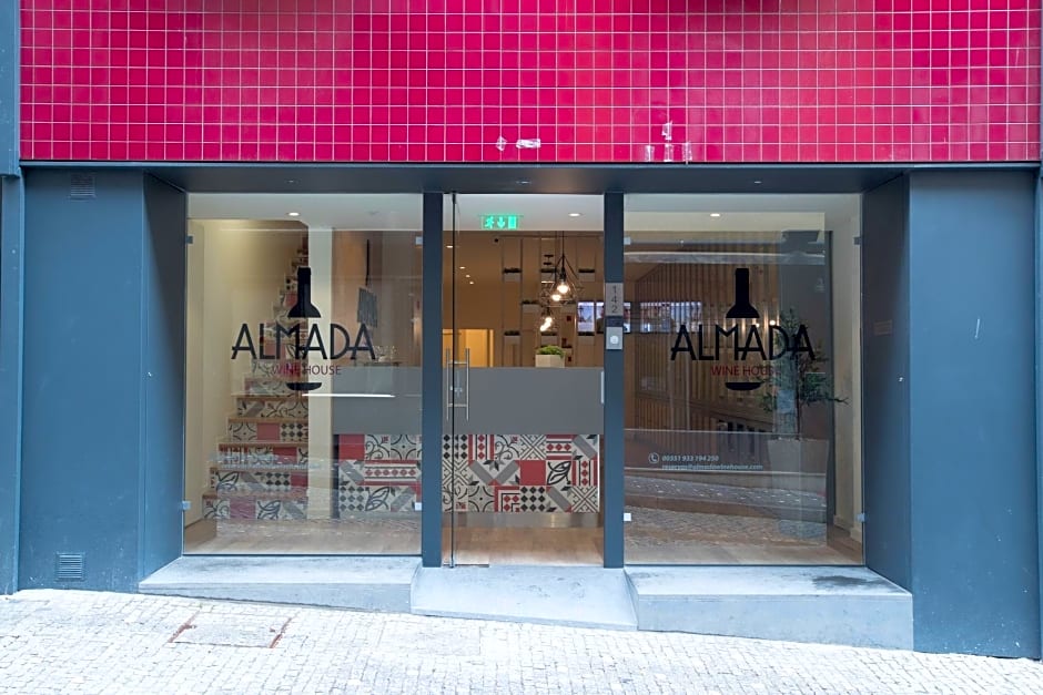 Almada Wine House
