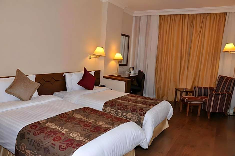 Orient Prince Hotel
